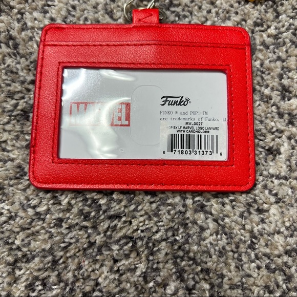 FUNKO POP Marvel Lanyard Card Holder - Picture 2 of 2